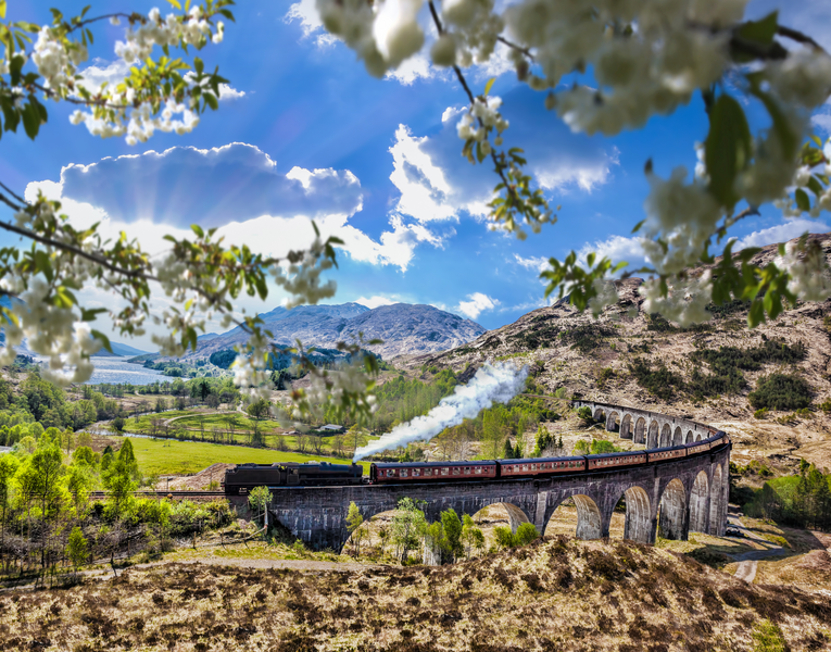 Edinburgh, The Highlands and Islands with European Gems